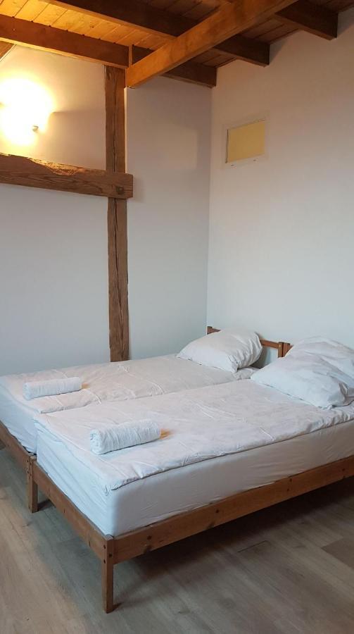 Apartamento Dziewanna Brzeziniec Exterior foto